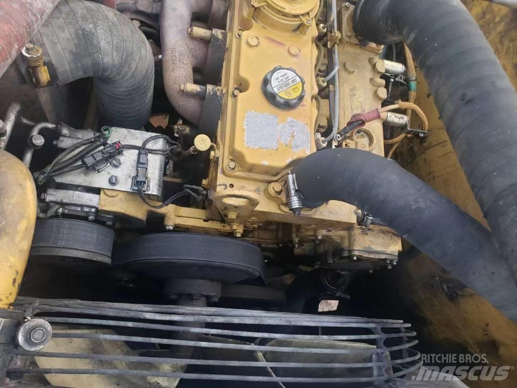 CAT 320 D Paletli ekskavatörler