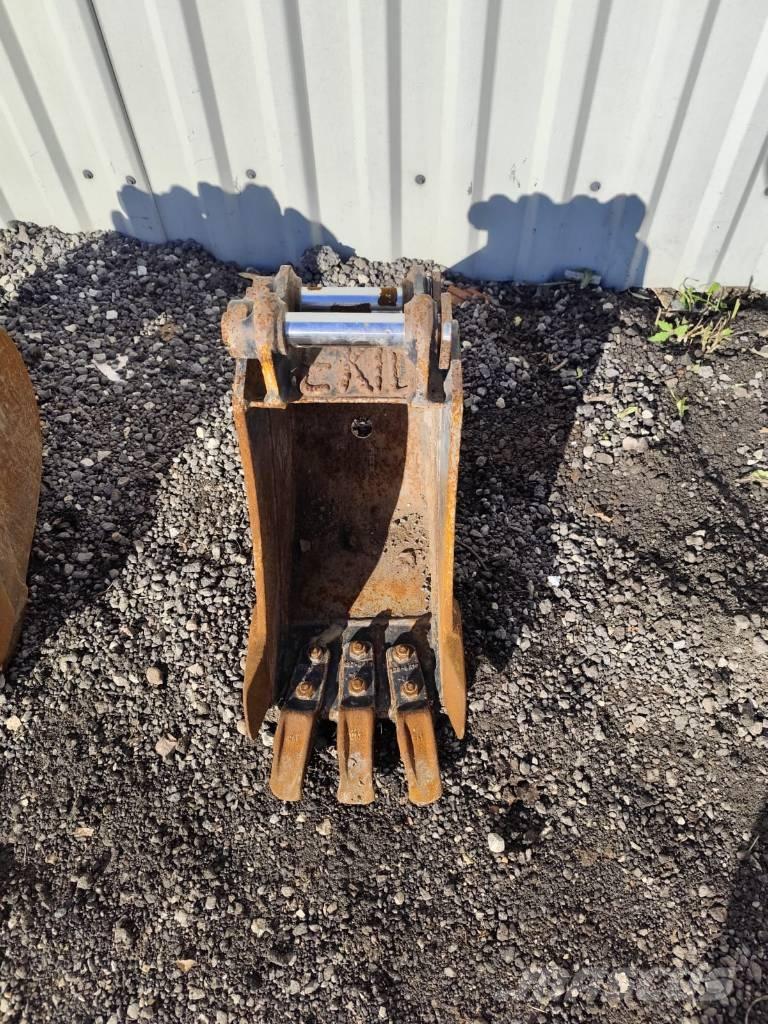 CAT 301.4 C Mini ekskavatörler, 7 tona dek