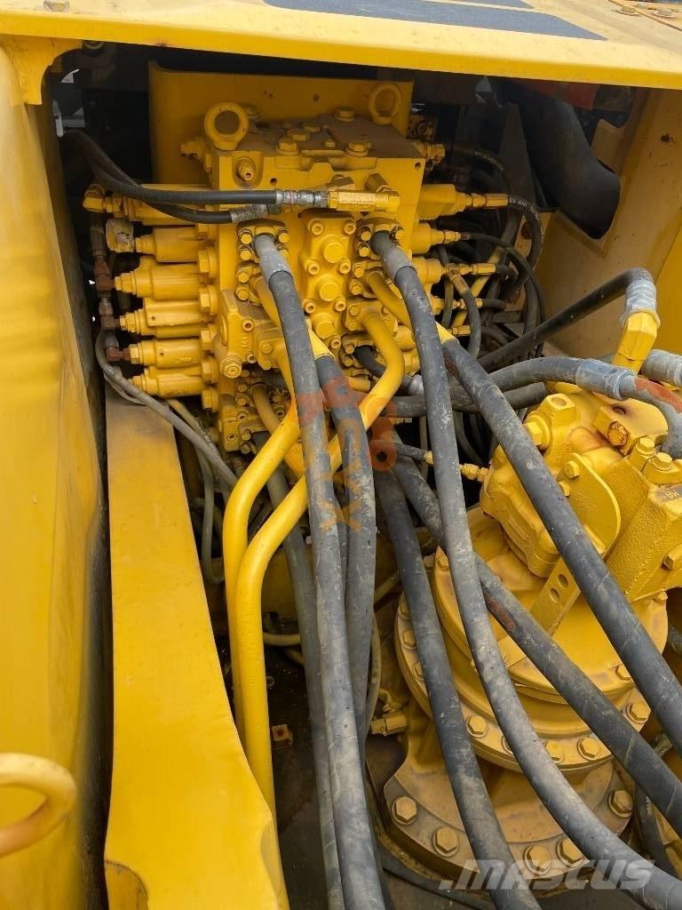 Komatsu PC 270 Paletli ekskavatörler