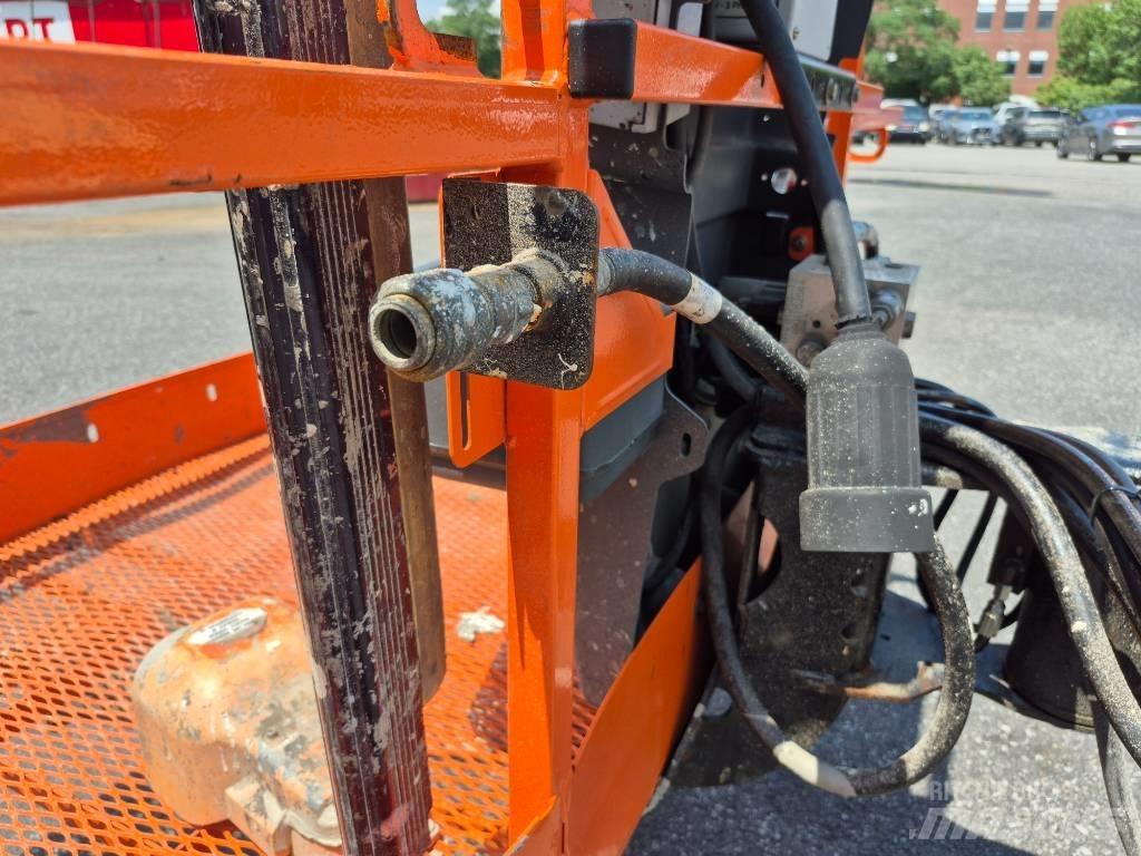 JLG 600 S Teleskopik personel platformları