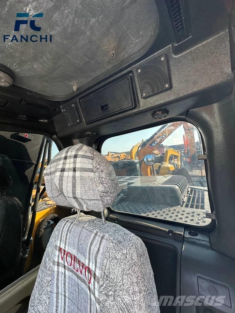 Volvo EC140 Paletli ekskavatörler