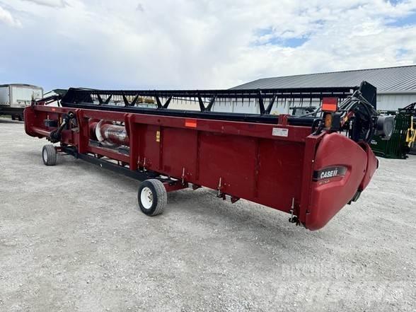 Case IH 3020 Biçerdöver kafaları