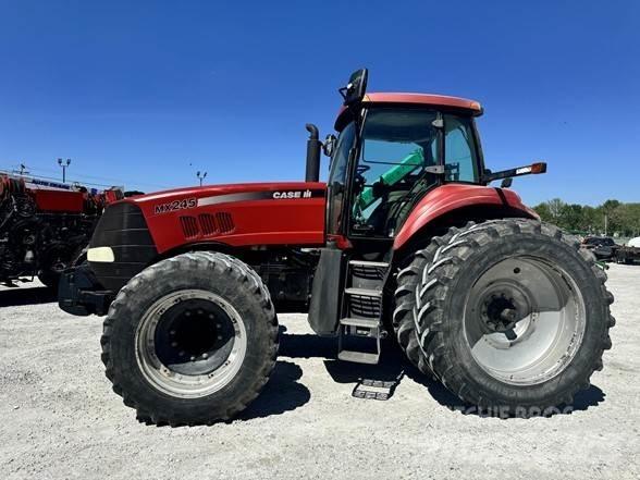 Case IH MX245 Traktörler
