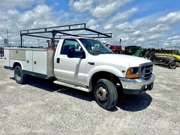 Ford F450 SD Diger