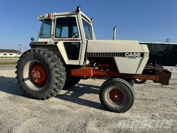 J I Case 2390 Traktörler