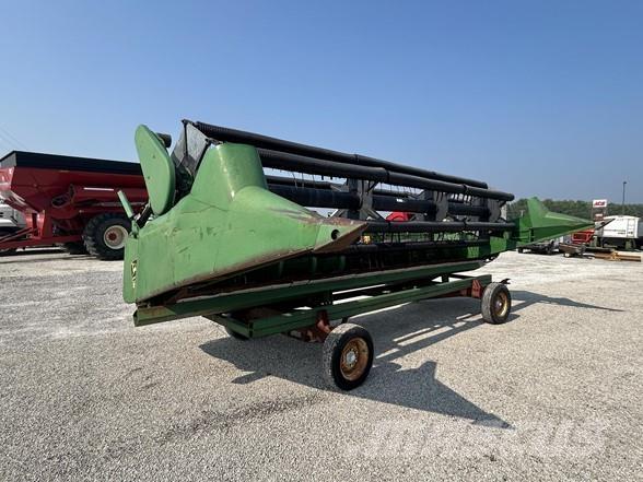 John Deere 220 Biçerdöver kafaları