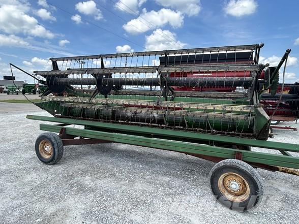 John Deere 220 Biçerdöver kafaları