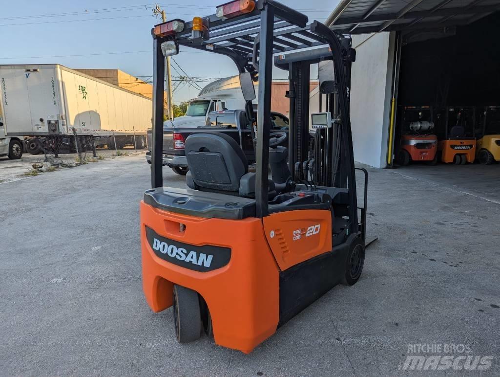 Doosan B 20 T-7 Elektrikli forkliftler