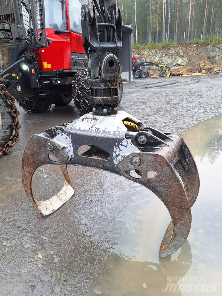 Komatsu 875 Tomruk yükleyici traktörler