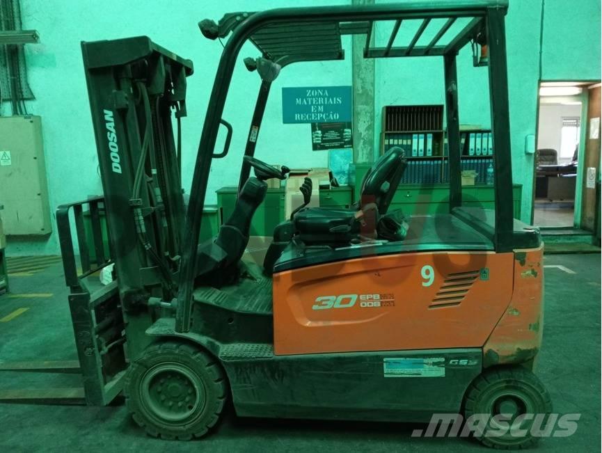 Doosan B 30 X-7 Elektrikli forkliftler