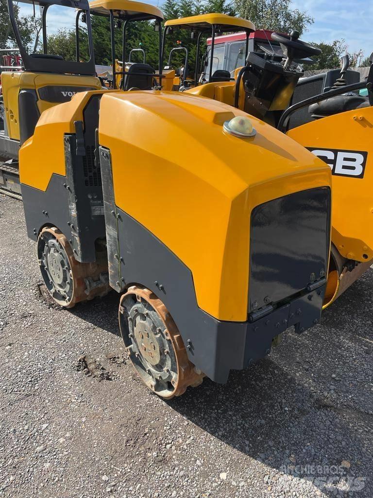 Ammann ARR 1575 Zemin sıkıştırma makineleri