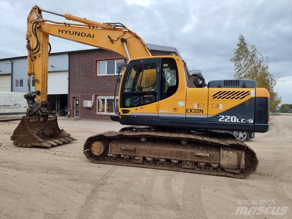 Hyundai R 220 LC-9 A Paletli ekskavatörler