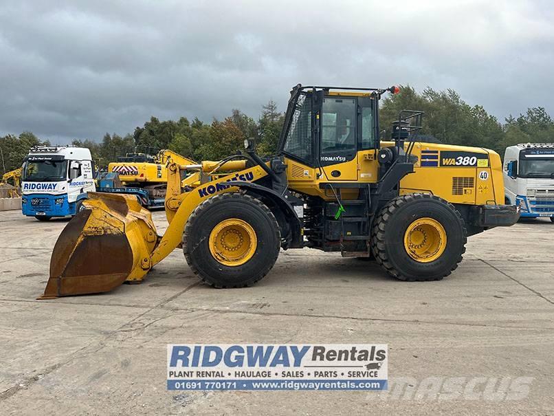 Komatsu wa380 Tekerlekli yükleyiciler