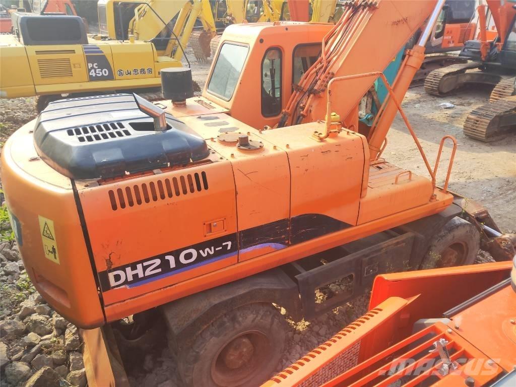 Doosan DH210W-7 Lastik tekerli ekskavatörler