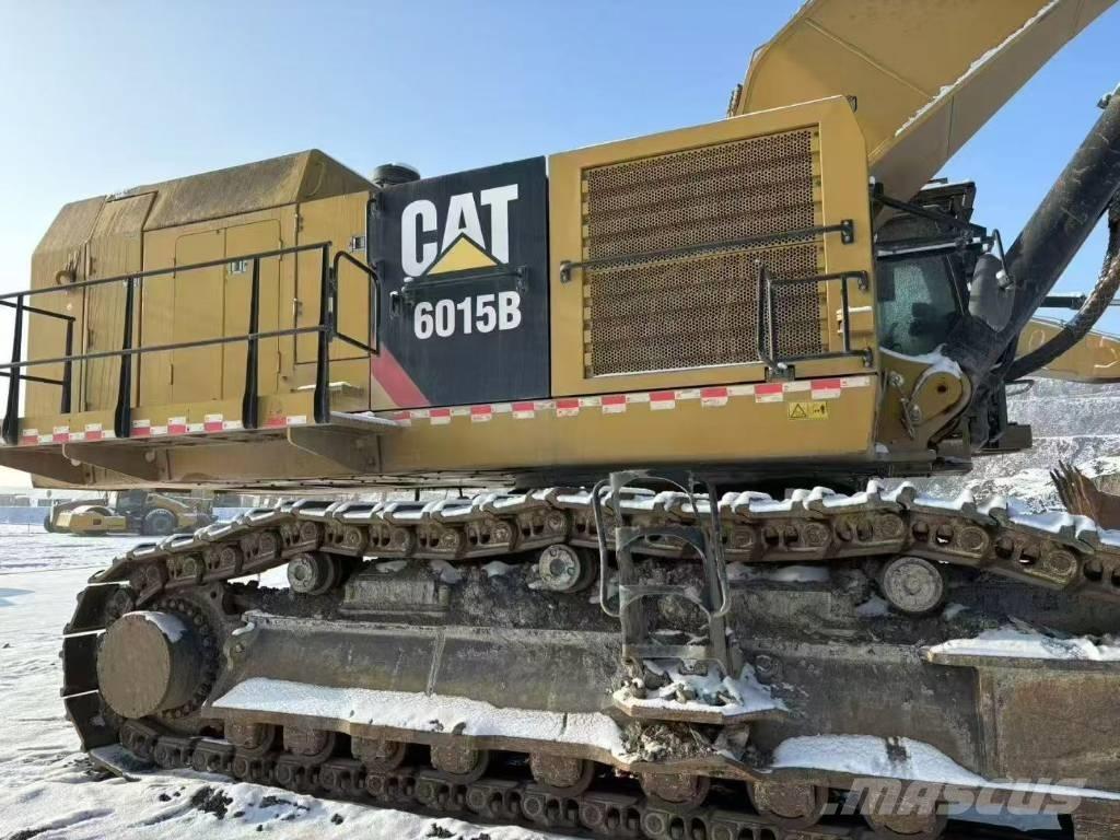 CAT 6015 Paletli ekskavatörler