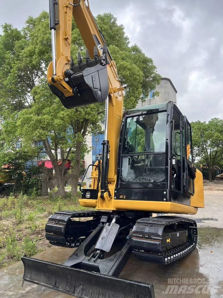 CAT 305.5 Mini ekskavatörler, 7 tona dek