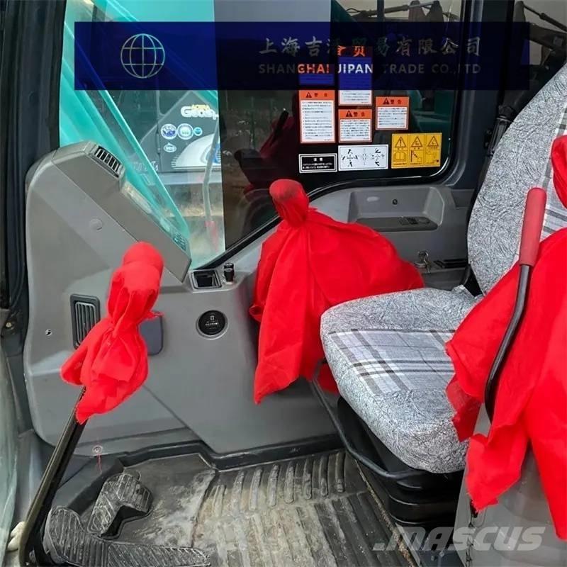 Kobelco 210 Paletli ekskavatörler