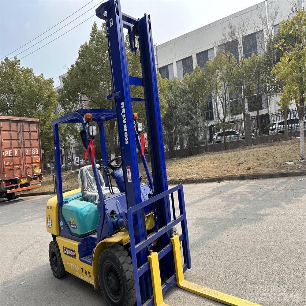 Komatsu FD30-14 Dizel forkliftler