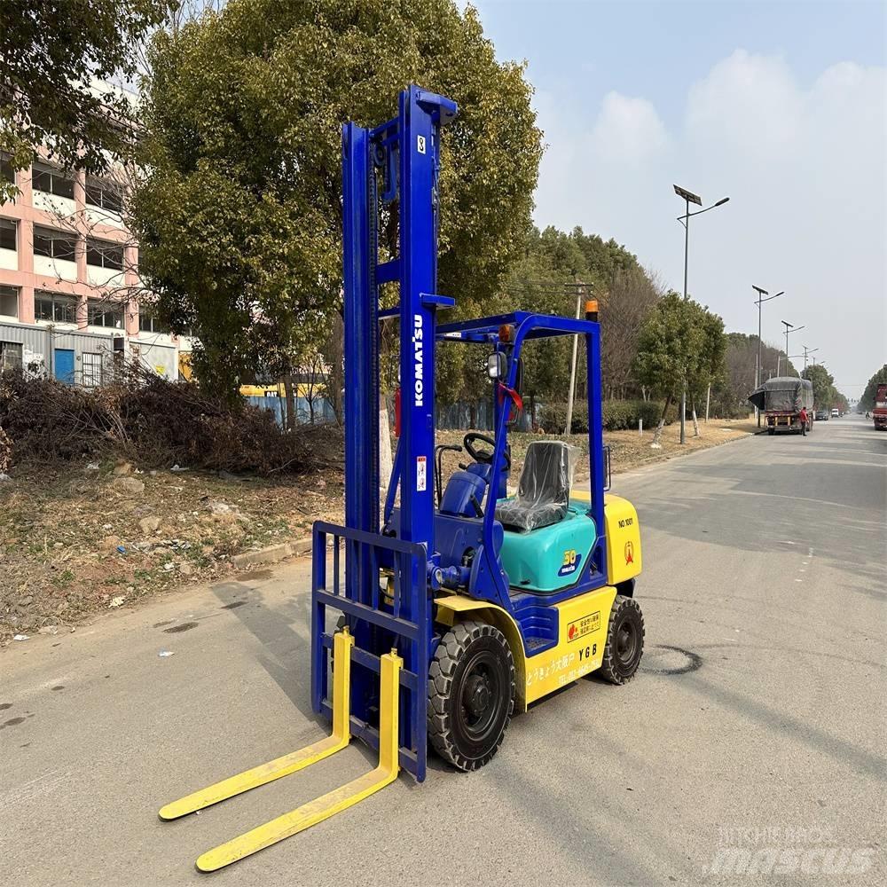 Komatsu FD30-14 Dizel forkliftler