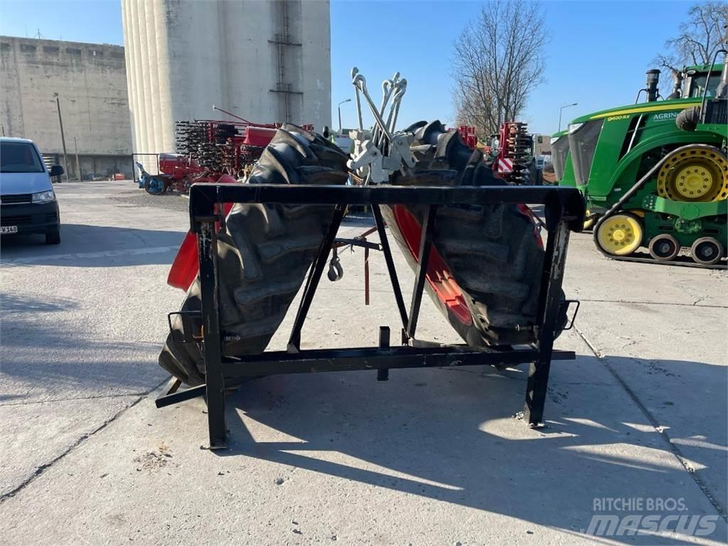 Stomil 20.8 R 38 Tekerlekler