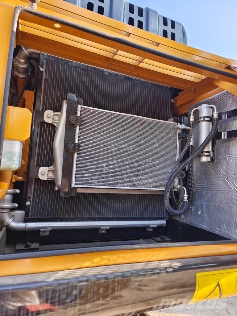 Sany SY 215 C Paletli ekskavatörler