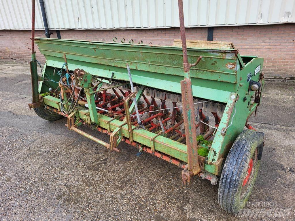 Hassia Zaaimachine Otomobiller