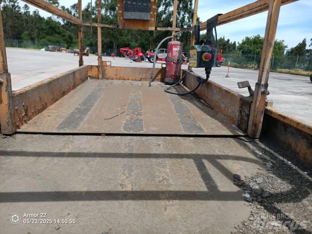 Haulotte Compact 10 Makasli platformlar