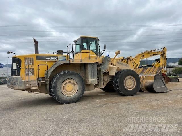 Komatsu WA 600-6 Tekerlekli yükleyiciler