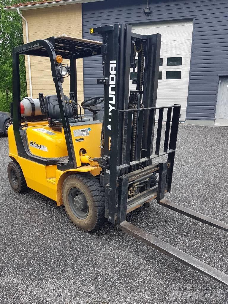 Hyundai HLF 25-5 LPG'li forkliftler