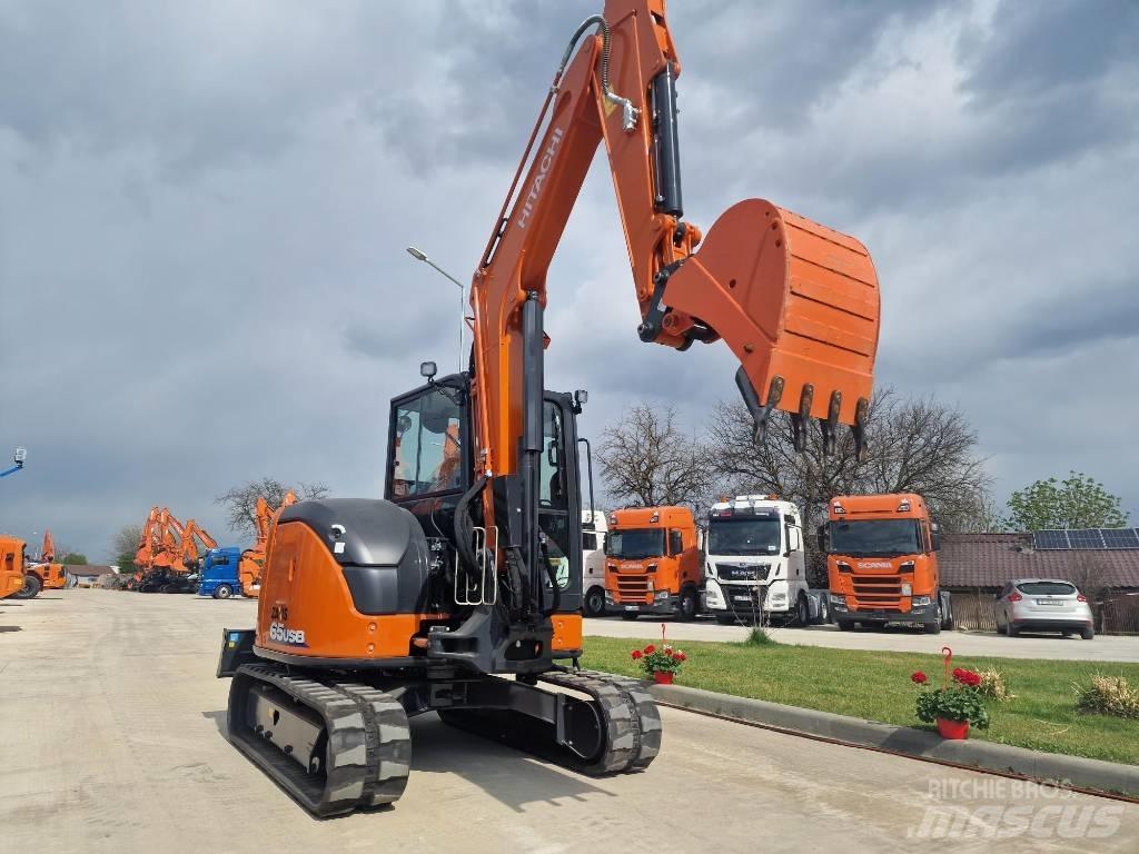 Hitachi ZX65USB-6 Mini ekskavatörler, 7 tona dek