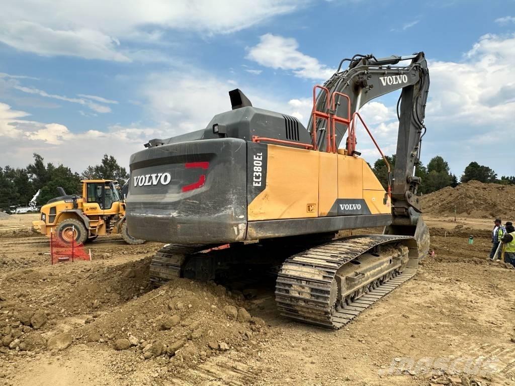 Volvo EC 380 EL Paletli ekskavatörler