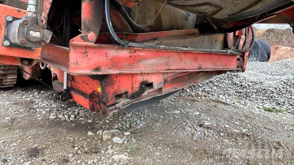 Terex Finlay 883 Gezer eleyiciler