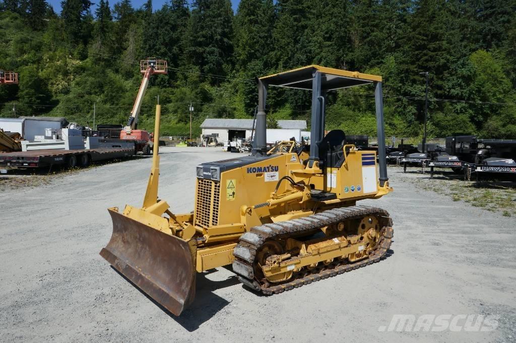 Komatsu D21A-8 Paletli dozerler