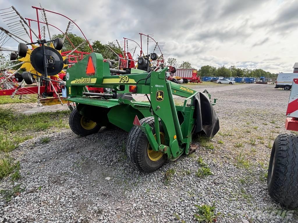 John Deere 730 Diskli çayir biçme makinasi