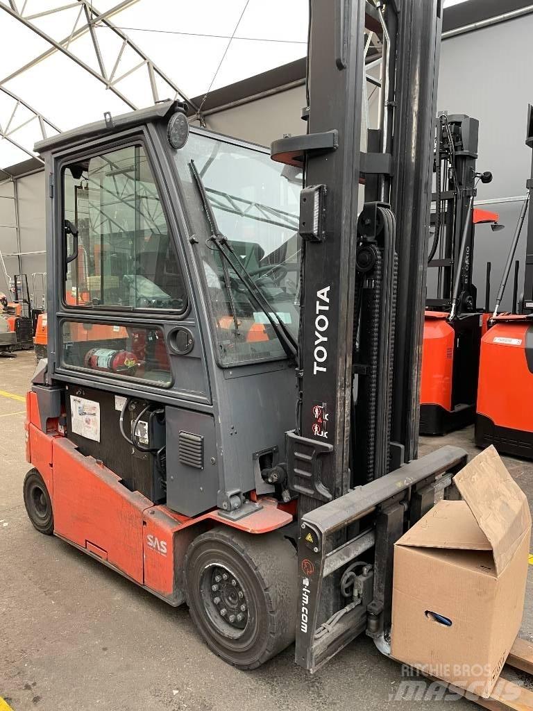 Toyota 8FBMT35 Elektrikli forkliftler