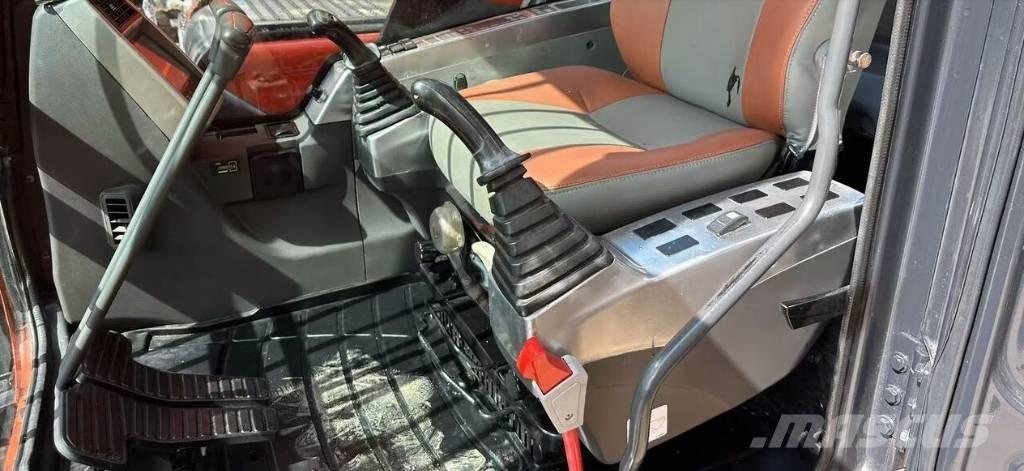 Doosan DX340 Paletli ekskavatörler