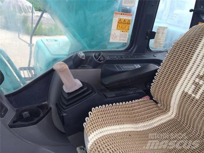 Kobelco SK 210-8 E Paletli ekskavatörler