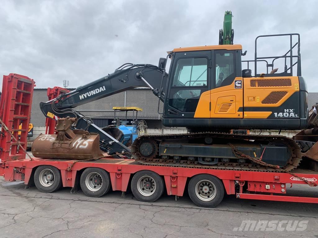 Hyundai HX 140 AL Paletli ekskavatörler