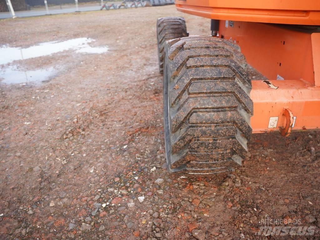 JLG 520 AJ Körüklü personel platformları