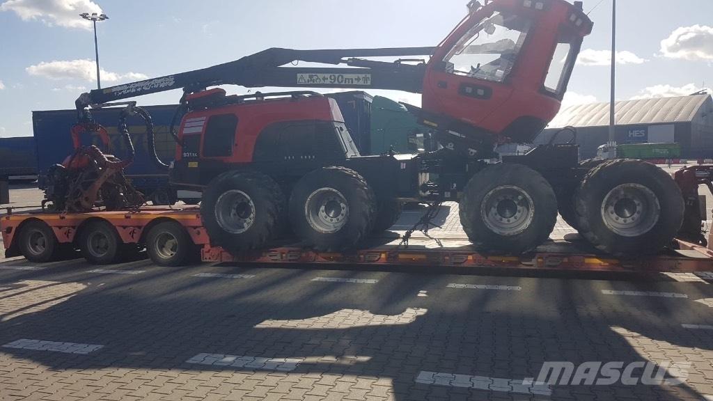 Komatsu 931 XC Biçerdöverler