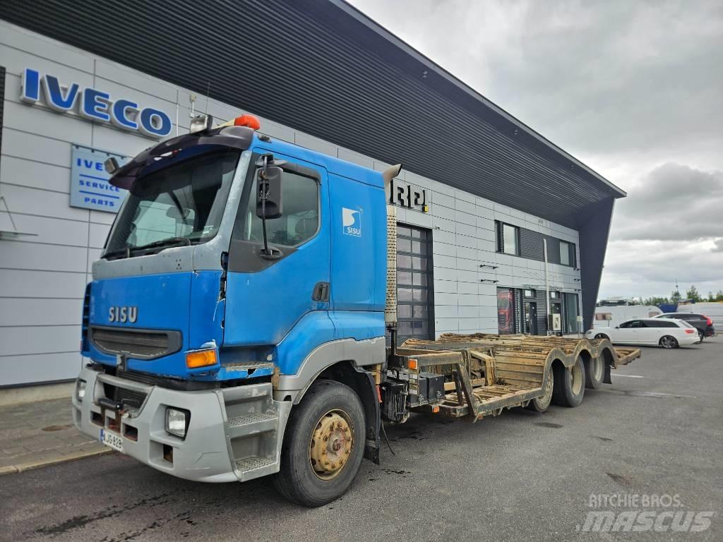 Sisu E12 8x2 Orman makinesi taşıma kamyonları