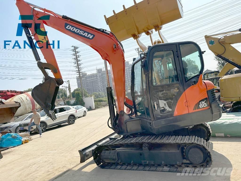 Doosan DX 60-9 C Paletli ekskavatörler
