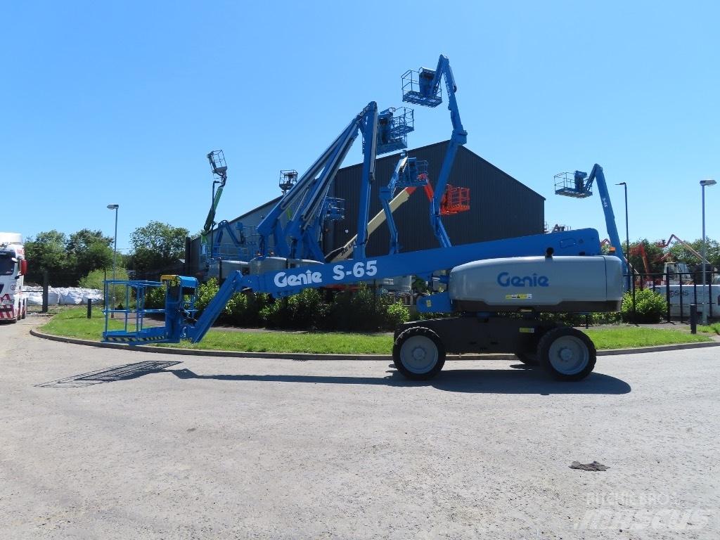 Genie S 65 Teleskopik personel platformları