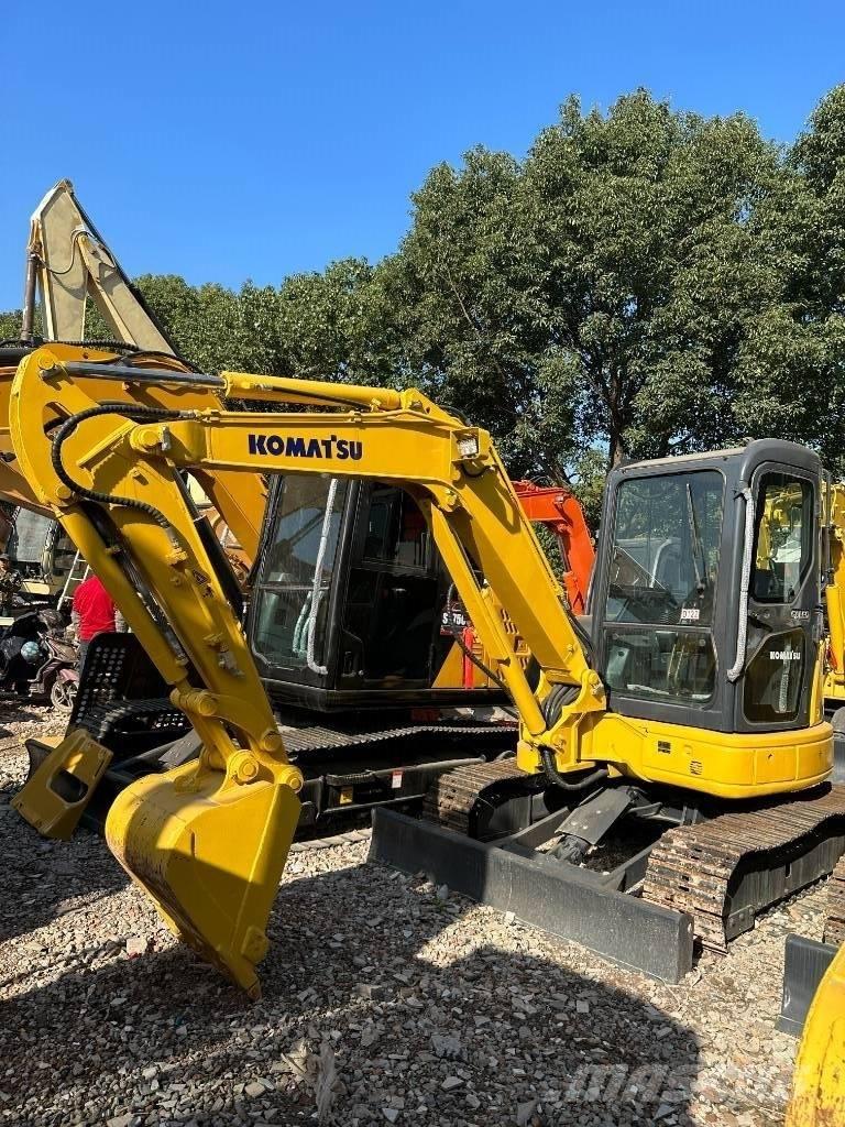Komatsu PC 40 Paletli ekskavatörler