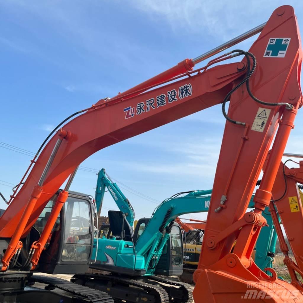 Hitachi ZX 240 Paletli ekskavatörler