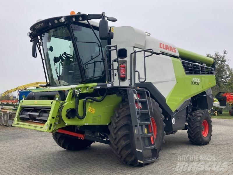 CLAAS LEXION 6700 Biçerdöverler