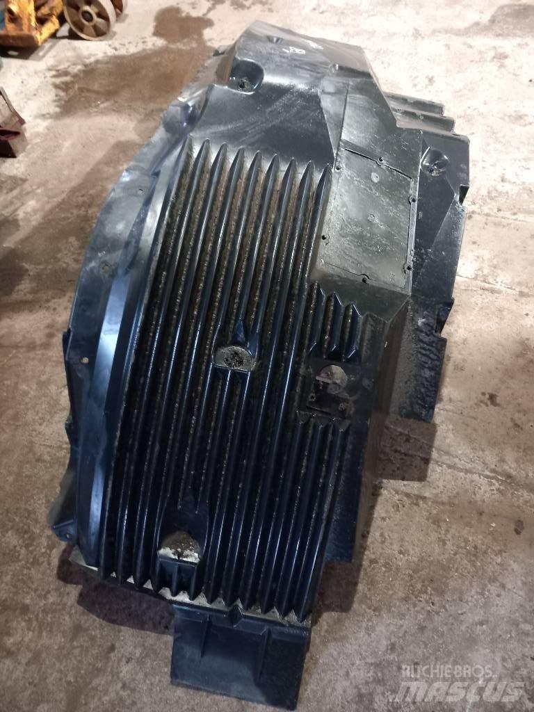 MAN TGX 81612300108 Kabinler