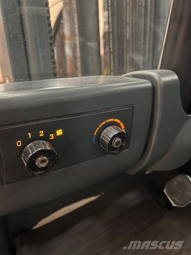 Jungheinrich EFG220k Elektrikli forkliftler