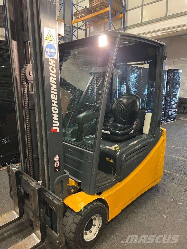 Jungheinrich EFG220k Elektrikli forkliftler