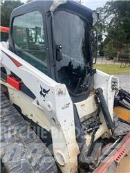 Bobcat T870 Skid steer loderler